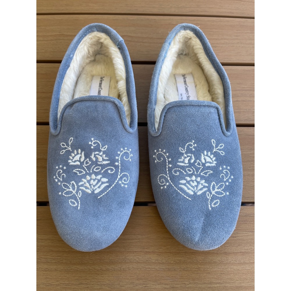 Vermont Country Store Blue Suede Floral Embroidered Faux Fur Slippers 7M Cozy